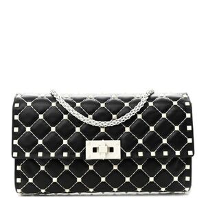 VALENTINO GARAVANI 
Lambskin Free Rockstud Spike Wallet On Chain Black